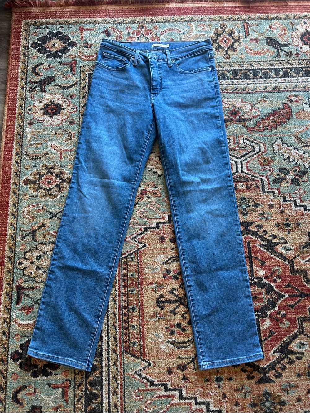Women's Levi’s 314 Shaping Straight Jeans